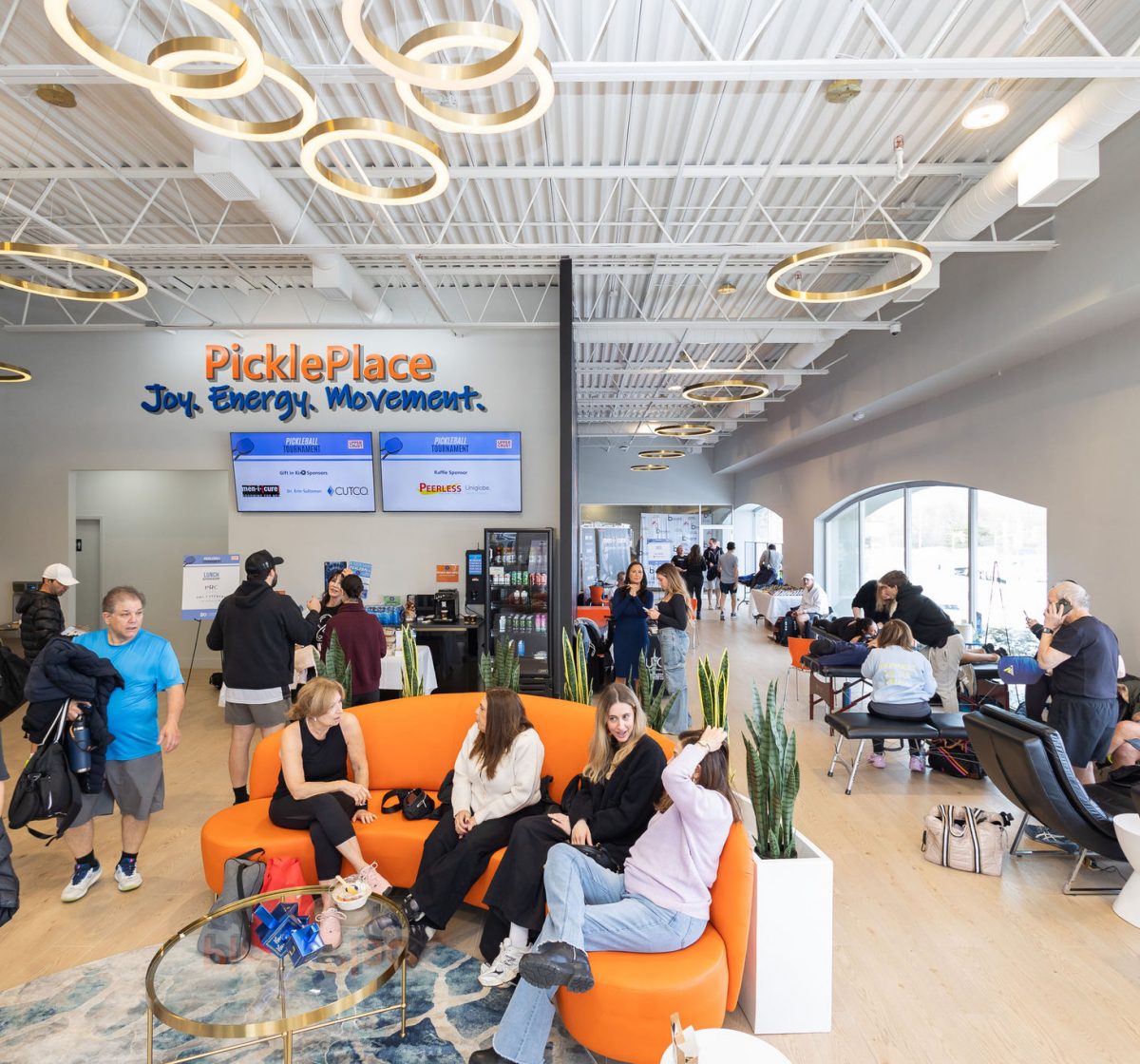 img-96_54965247201_o